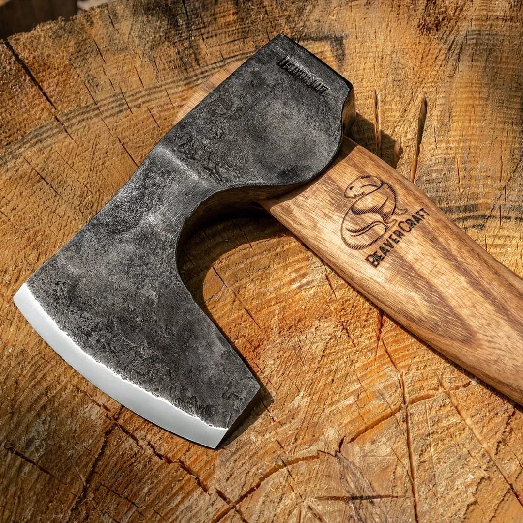 HACHETTE BUSHCRAFT COMPACTE 11.6''